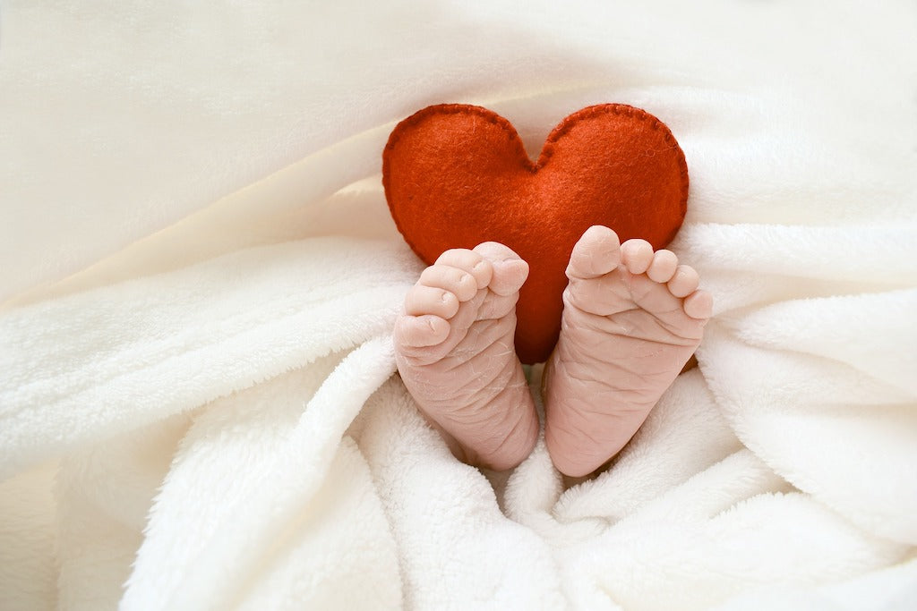 How to Get your Baby to Sleep on Valentine's Day_SnoozeShade.com