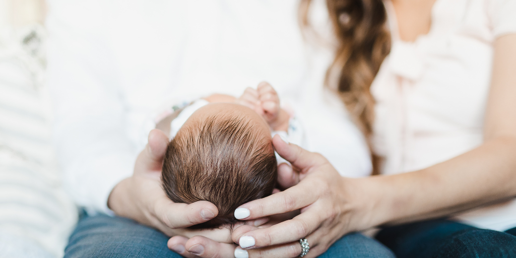 Coping with Visitors When You Have a New Baby