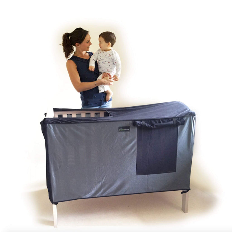SnoozeShade for Cot Beds Air-permeable cot canopy and sleep